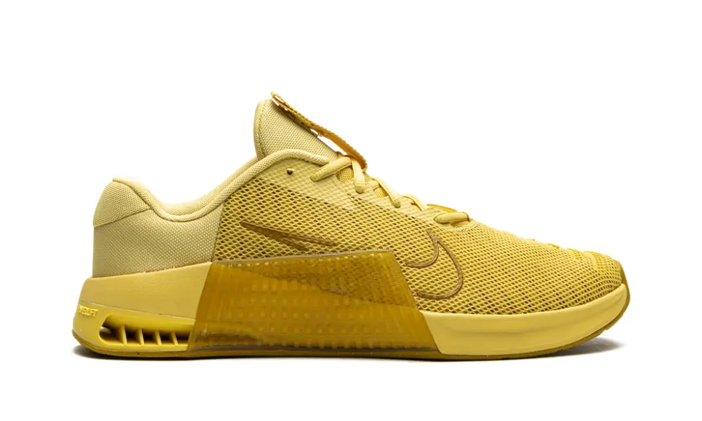 Nike Lifestyle Metcon 9 'Saturn Gold'