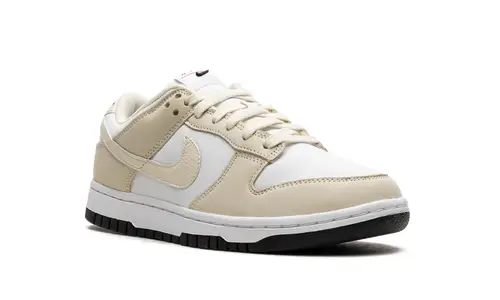 Nike Dunk NIKE DUNK LO LX WMNS 'Coconut Milk'
