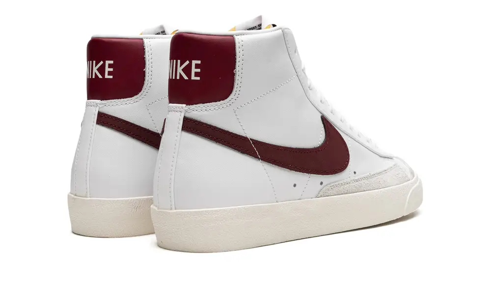 Nike Lifestyle Blazer Mid 77