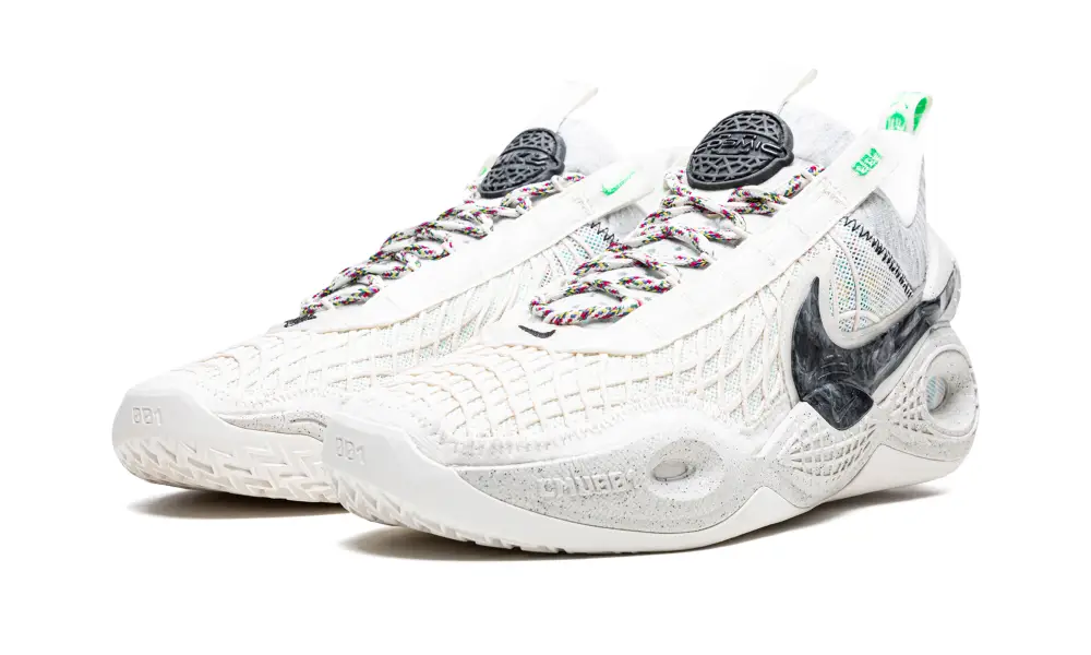 Nike Basketball COSMIC UNITY 