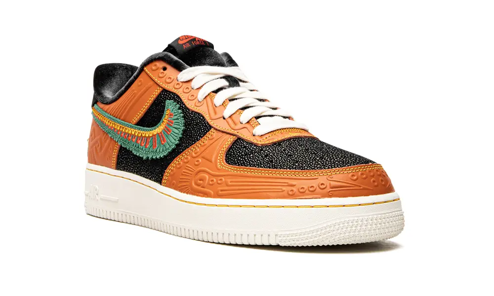 Nike Lifestyle Air Force 1 '07 LX 'Siempre Familia' 