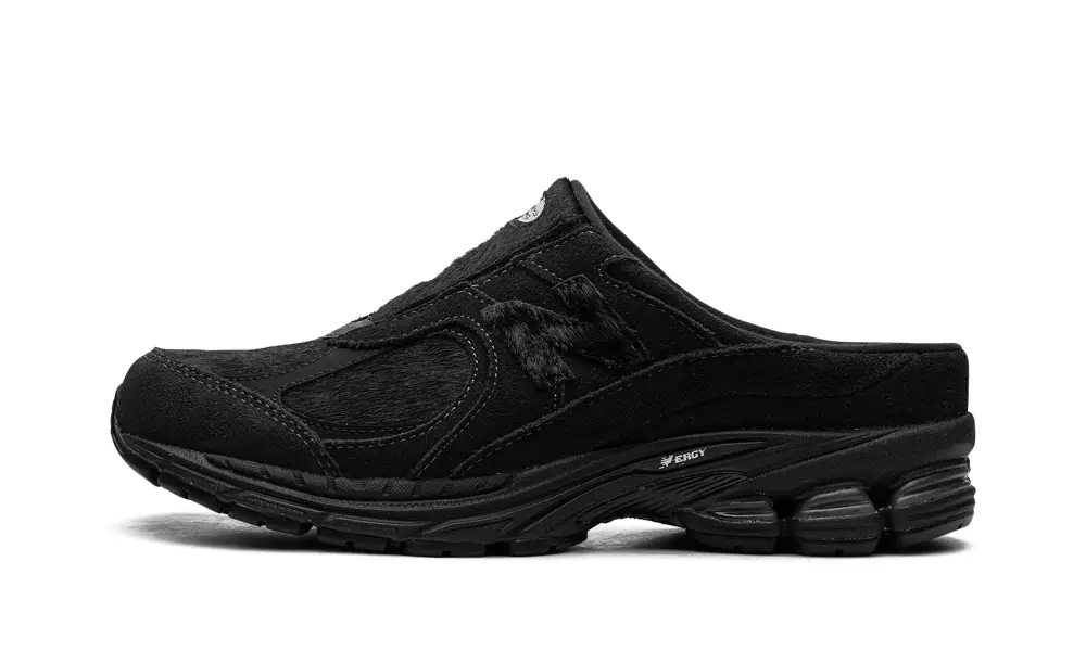 New Balance 2002R 2002R Mule 'Triple Black Pony Hair'