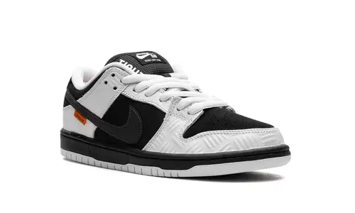 Nike SB SB Dunk Low 'TIGHTBOOTH'