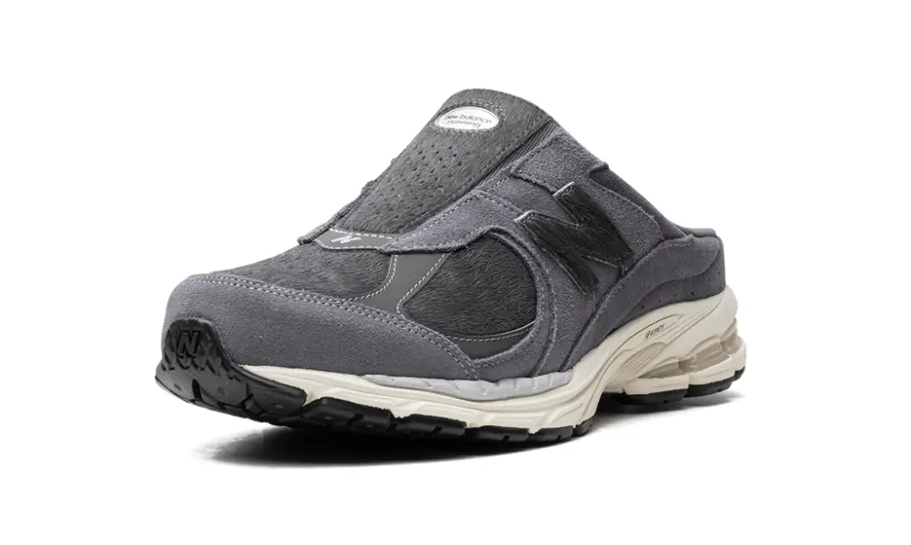 New Balance 2002R 2002R Mule 'Magnet' 