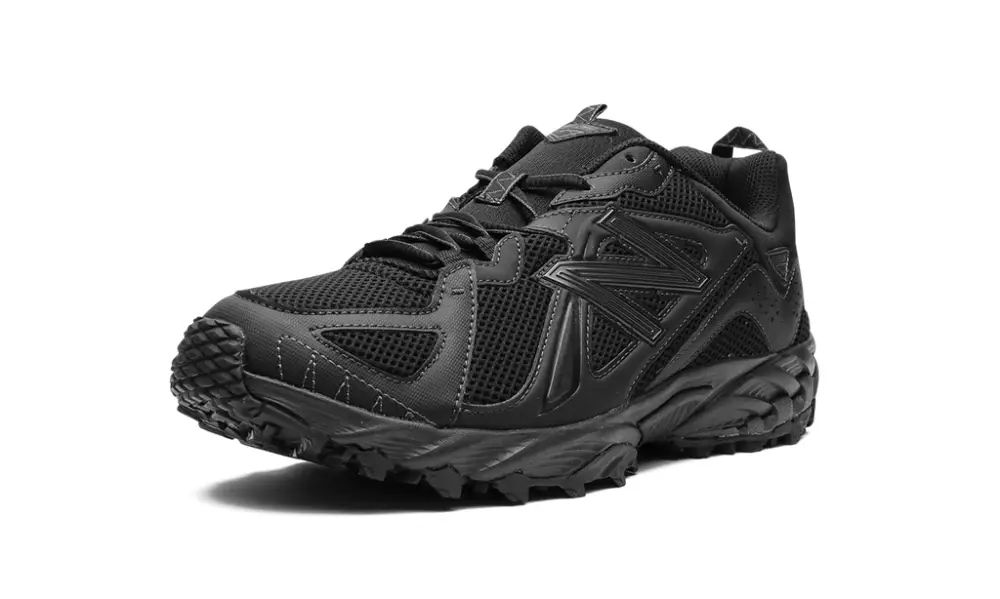More New Balance 610T 'Triple Black' 