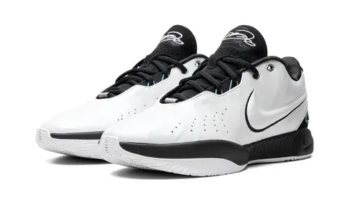 Nike Basketball LeBron 21 'Conchiolin'