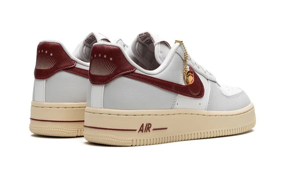 Nike Lifestyle AIR FORCE 1 LO WMNS 'Swoosh Pocket - Team Red'