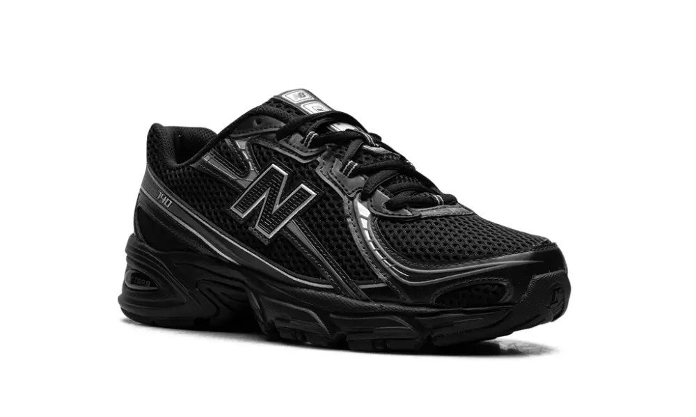 More New Balance 740 'Black Silver' 