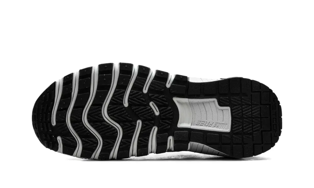 Nike Lifestyle Free Metcon 6 WMNS 'Light Silver Black'