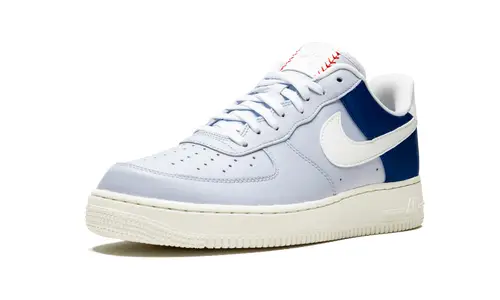 Nike Lifestyle Air Force 1 '07 QS 'City Pride Toronto' 