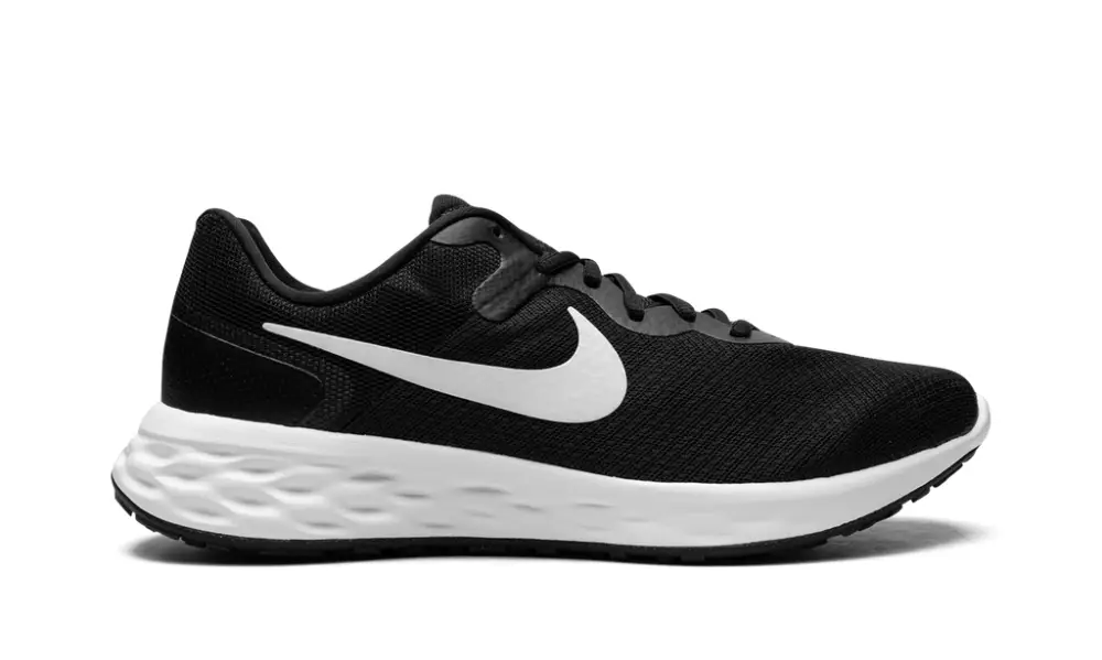 Nike Basketball Revolution 6 