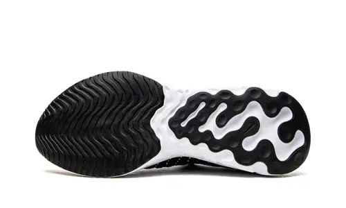 Nike Lifestyle React Phantom Run Flyknit 2 'Team Orange'