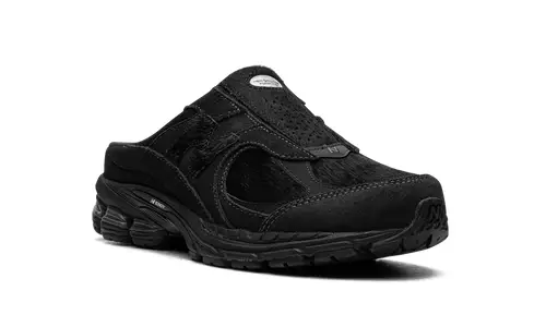 New Balance 2002R 2002R Mule 'Triple Black Pony Hair' 