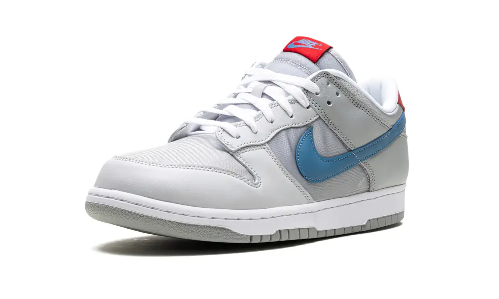Dunk low 'Silver Surfer'