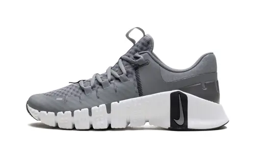 Nike Lifestyle Free Metcon 5 'Smoke Grey'