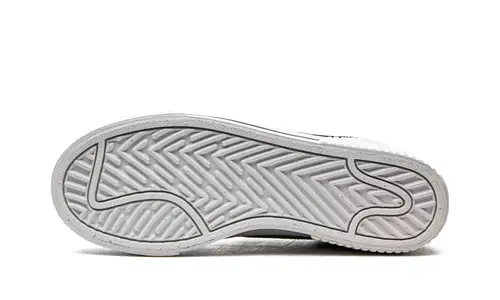 Nike Basketball COURT LEGACY LIFT MNS WMNS 