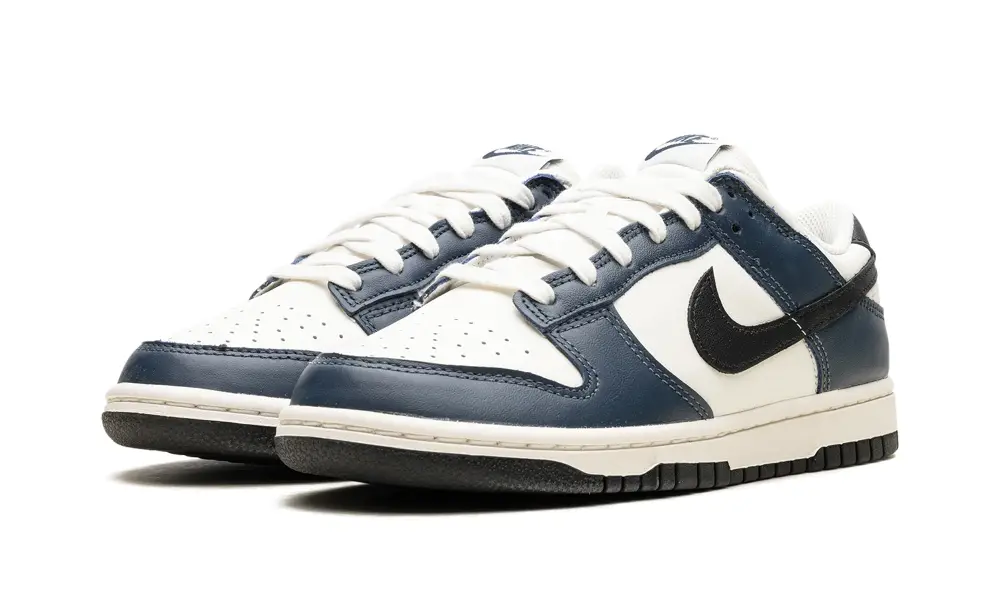 Nike Dunk Dunk Low WMNS 'Midnight Navy'
