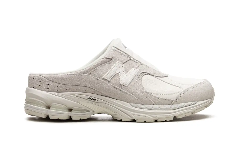 New Balance 2002R 2002R 'CREAM MULE' 