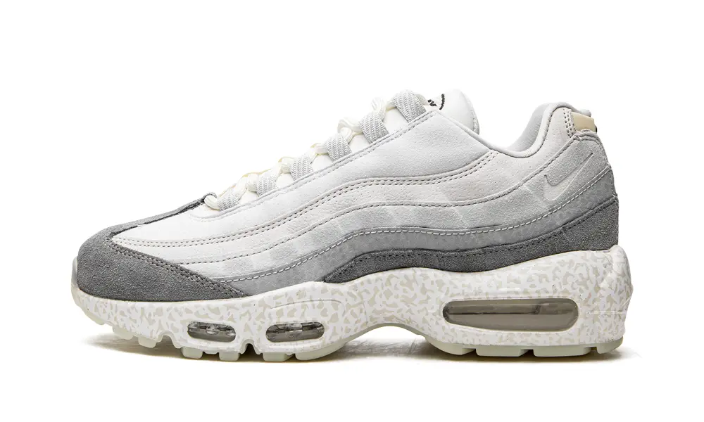 Nike Air Max Air Max 95 QS 'Light Bone-Glow in the Dark' 