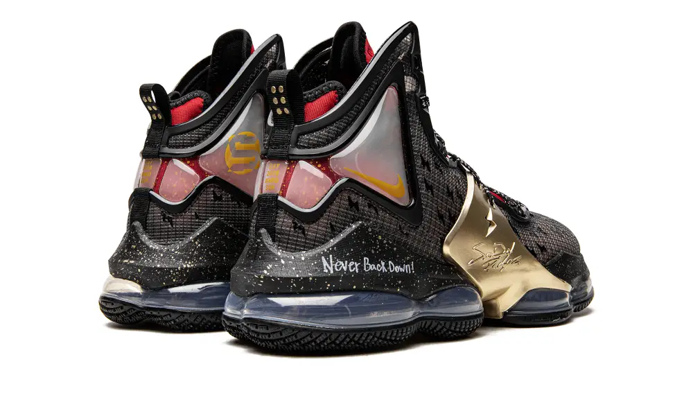 Nike Basketball Lebron 19 'Doernbecher 2022'