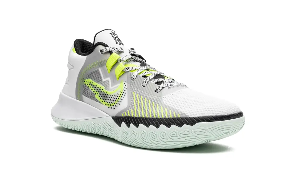 Nike Basketball Kyrie Flytrap V