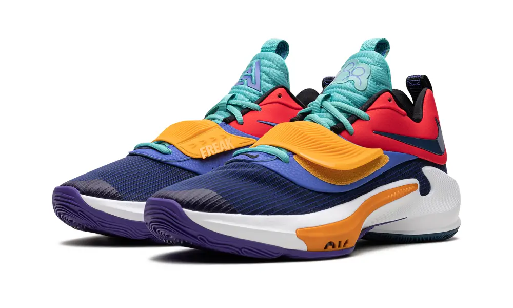 Nike Basketball Nike Zoom Freak 3 'AntetokounBros' 