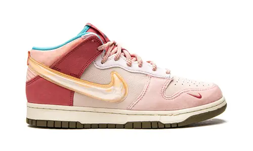 Nike Dunk Dunk Mid 'Social Status - Strawberry Chocolate' 