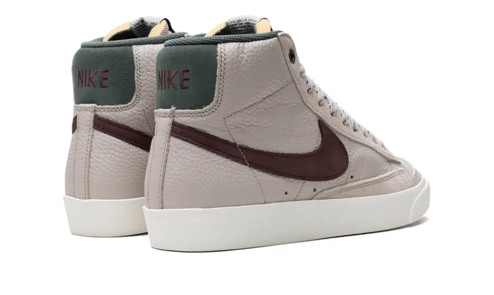Nike Lifestyle Blazer Mid '77 'Cream Vintage Green'
