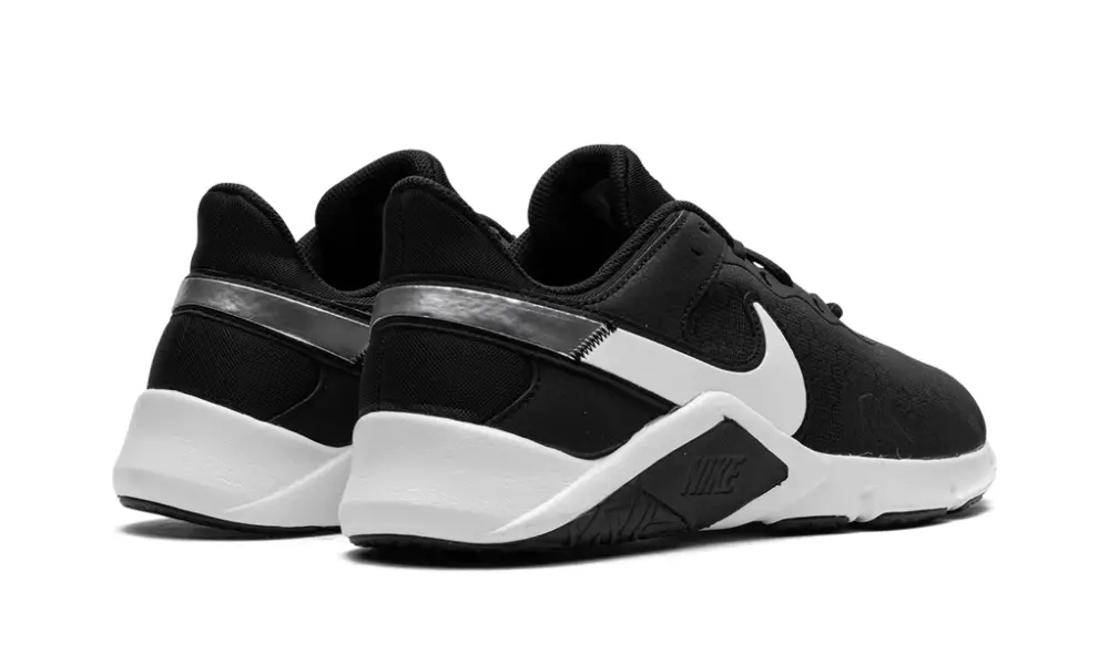 Nike Basketball Legend Essential 2 