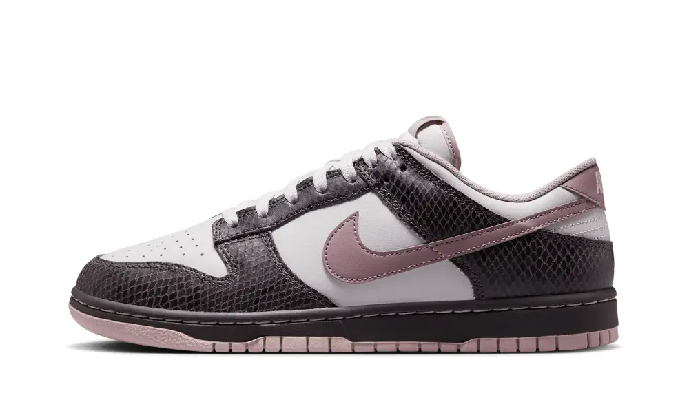 Nike Dunk Dunk Low SE 'Medium Ash Violet Snakeskin' DFF10317