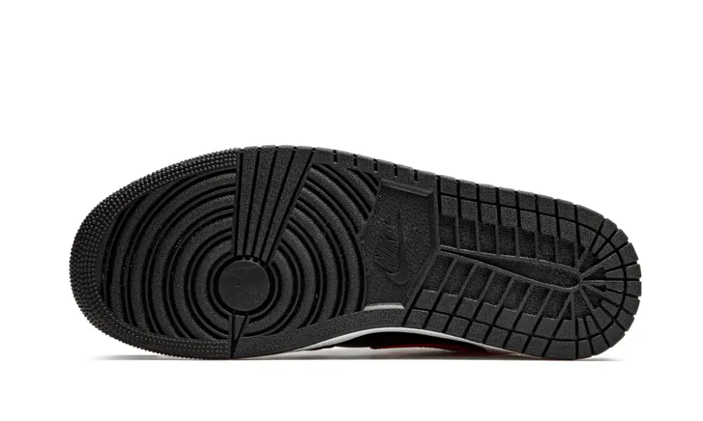 Air Jordan 1 Air Jordan 1 Mid 'Chile Red'
