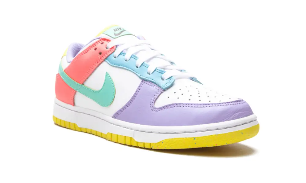 Nike Dunk DUNK LO SE WMNS 'Easter' 