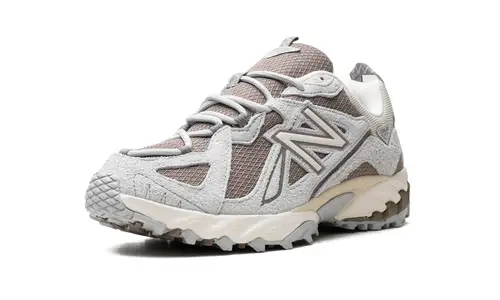 More New Balance 610 'Brighton Grey' 