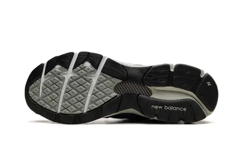 More New Balance 920 Made In England 'Year Of The Tiger' 