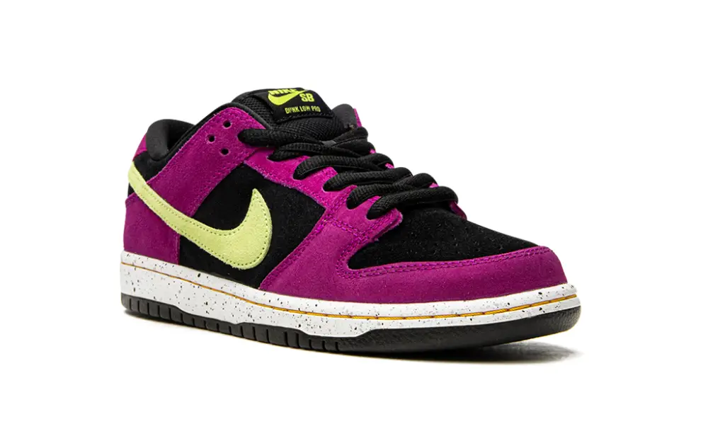 Nike Dunk SB Dunk Low 'ACG Terra Red Plum'