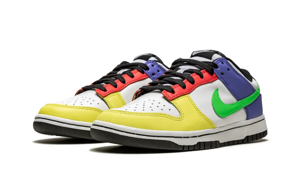 Nike Dunk DUNK LOW WMNS 'Green Strike' 