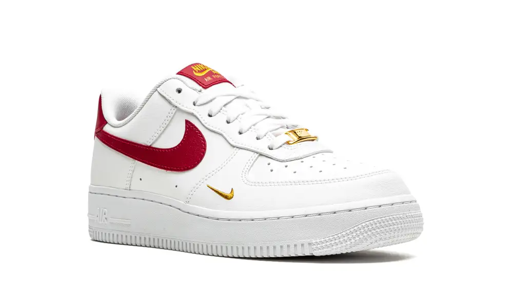 Nike Lifestyle AIR FORCE 1 LO ESSENTIAL MNS WMNS 'White   Gym Red' 