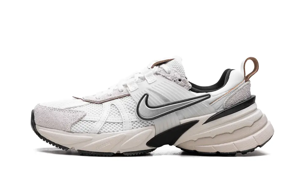 Nike Lifestyle V2K Run Wmns 'Summit White'