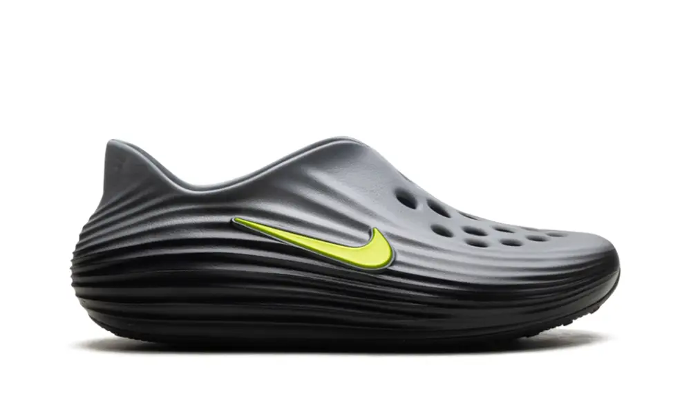 Nike Lifestyle ReactX Rejuven8 'Black Volt'