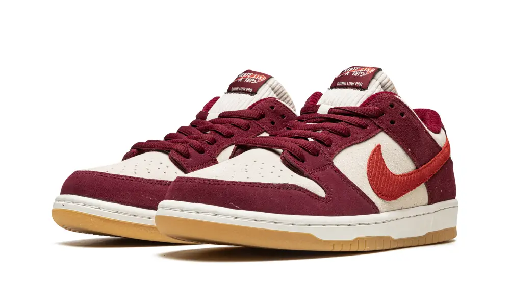 Nike Dunk SB Dunk Low 'Skate Like A Girl' 