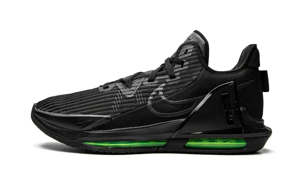 Nike Basketball LeBron Witness VI 