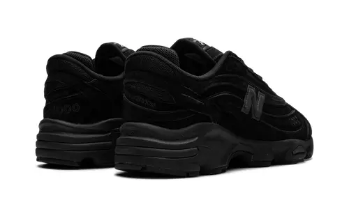 More New Balance 1000 'Black Cat'