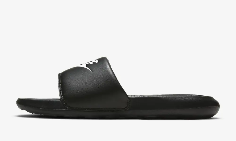 Nike Basketball VICTORI ONE SLIDES WMNS 'Black White' E92811485