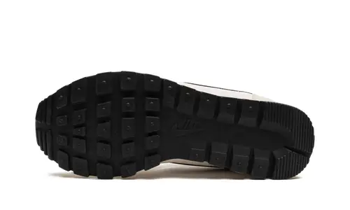 Nike Basketball Air Pegasus 83