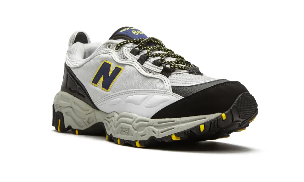 More New Balance 801