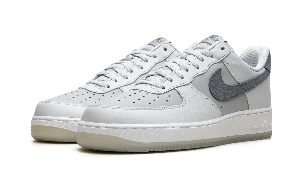 Nike Lifestyle Air Force 1 '07 LV8 'Pure Platinum   Light Carbon' 