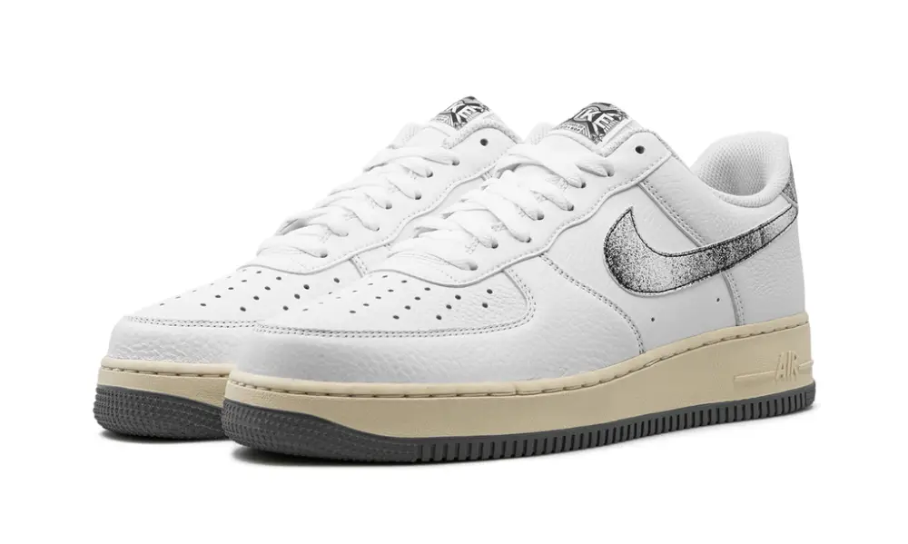 Nike Lifestyle Air Force 1 Low 'Classics'