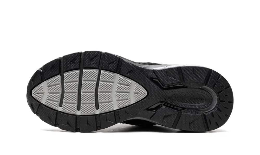 New Balance 990 990v5 WMNS 'Black   Silver' 