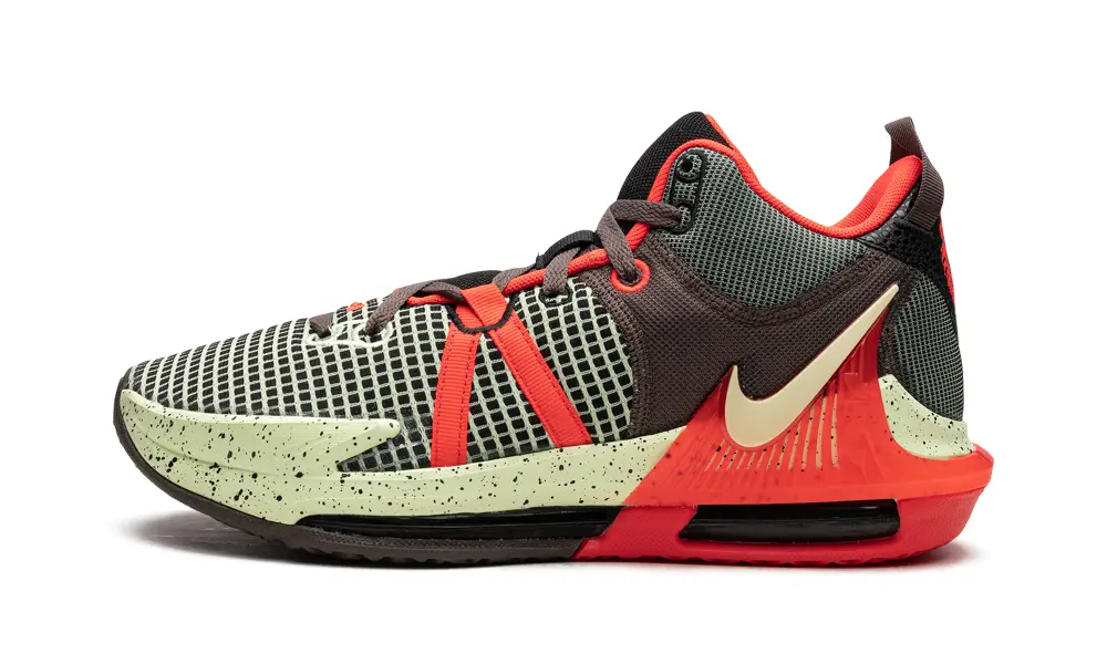 Nike Basketball LeBron Witness VII 'Alligator'