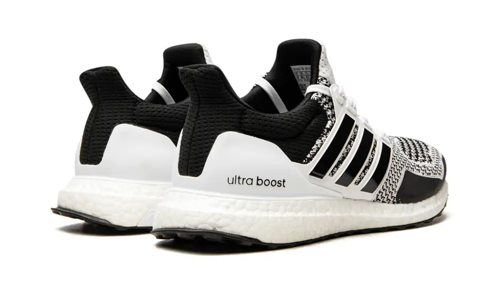 Adidas Ultraboost UltraBoost 1.0 DNA